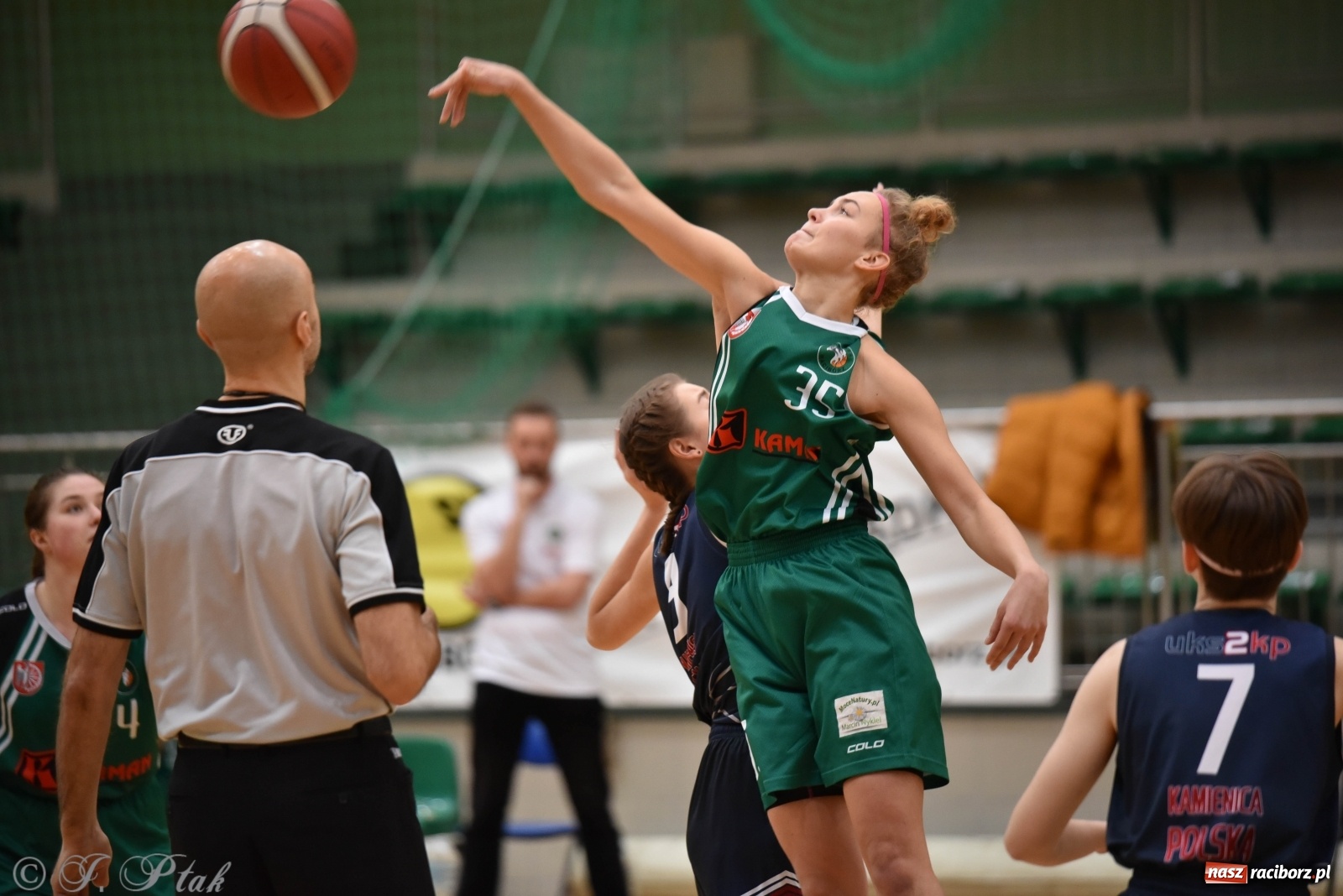 Zdjęcie w galerii na portalu naszraciborz.pl: Sportowe podsumowanie weekendu i fotorelacja z meczu RKK AZS Racibórz wiadomości z regionu