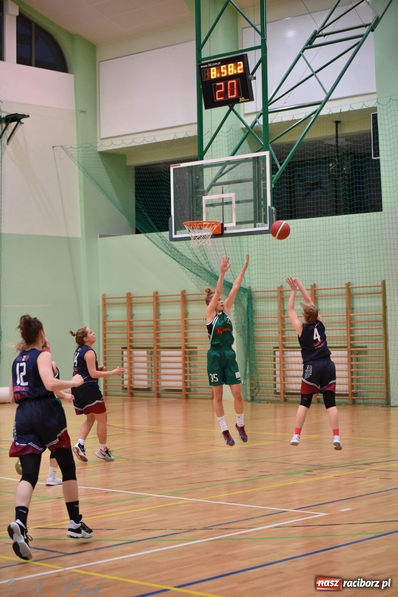 Zdjęcie w galerii na portalu naszraciborz.pl: Sportowe podsumowanie weekendu i fotorelacja z meczu RKK AZS Racibórz wiadomości z regionu