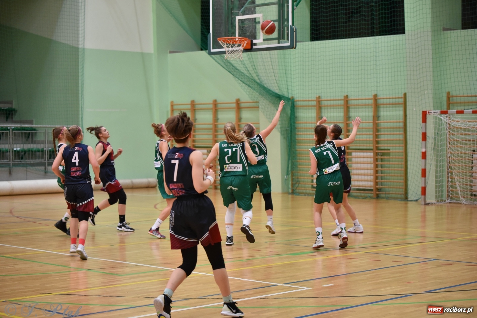 Zdjęcie w galerii na portalu naszraciborz.pl: Sportowe podsumowanie weekendu i fotorelacja z meczu RKK AZS Racibórz wiadomości z regionu