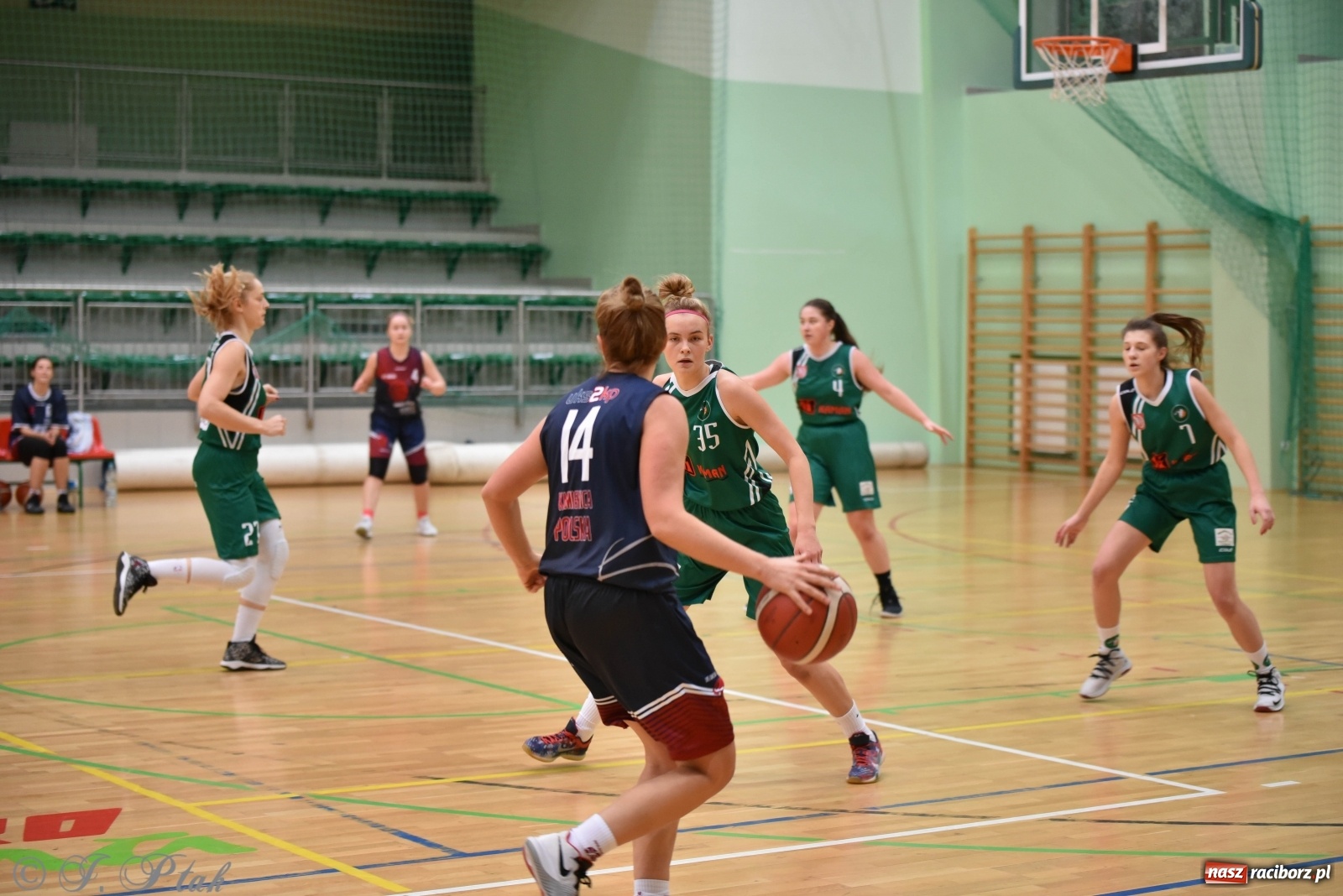 Zdjęcie w galerii na portalu naszraciborz.pl: Sportowe podsumowanie weekendu i fotorelacja z meczu RKK AZS Racibórz wiadomości z regionu