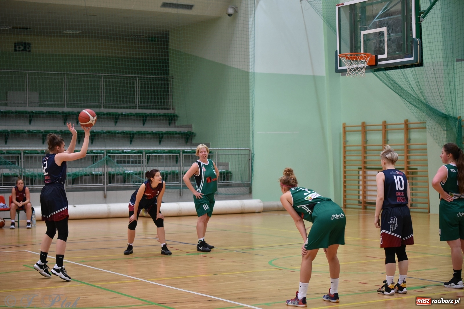 Zdjęcie w galerii na portalu naszraciborz.pl: Sportowe podsumowanie weekendu i fotorelacja z meczu RKK AZS Racibórz wiadomości z regionu