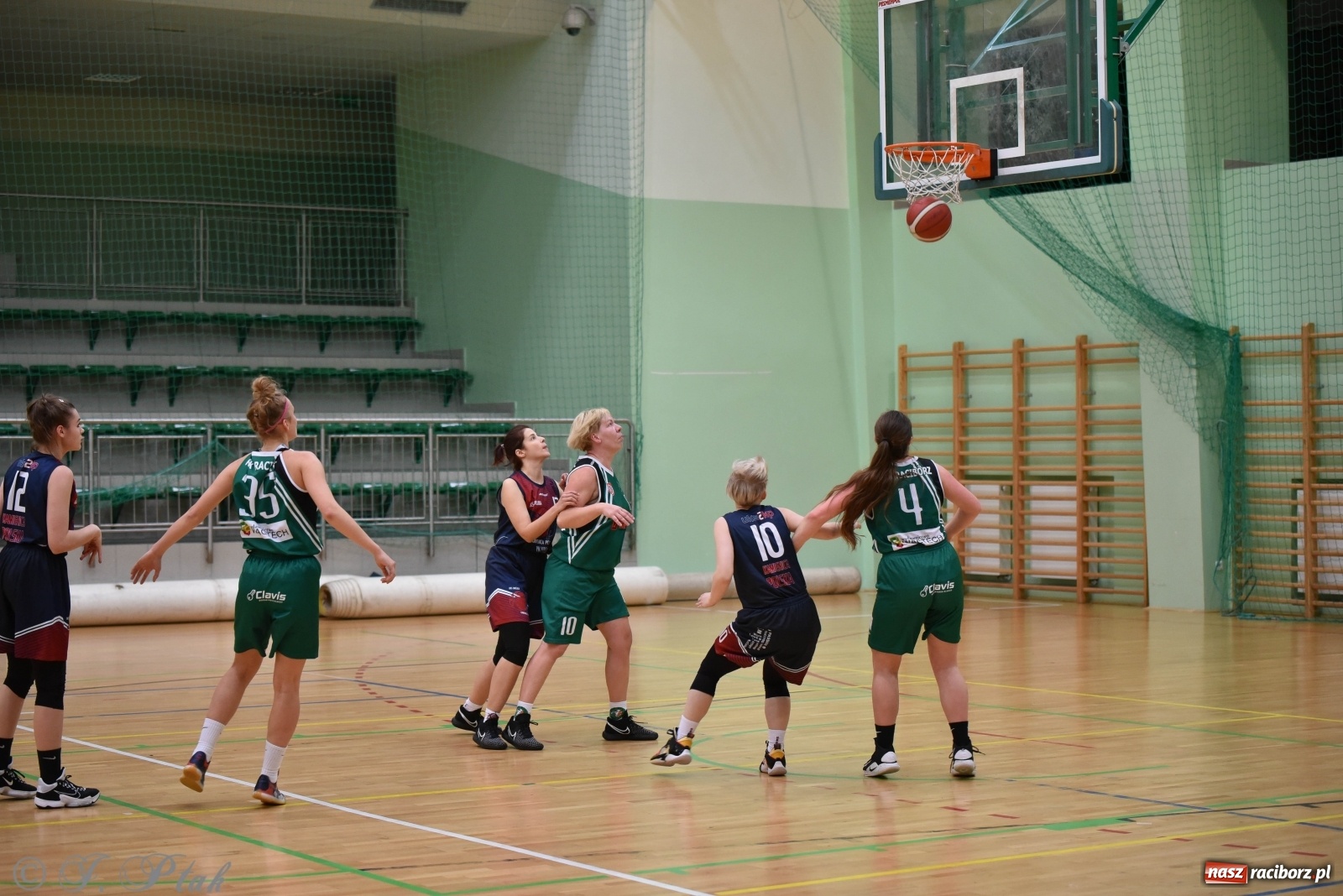 Zdjęcie w galerii na portalu naszraciborz.pl: Sportowe podsumowanie weekendu i fotorelacja z meczu RKK AZS Racibórz wiadomości z regionu