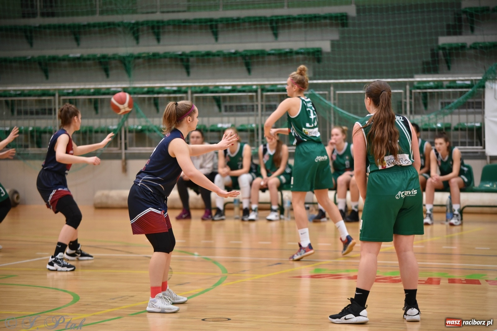 Zdjęcie w galerii na portalu naszraciborz.pl: Sportowe podsumowanie weekendu i fotorelacja z meczu RKK AZS Racibórz wiadomości z regionu