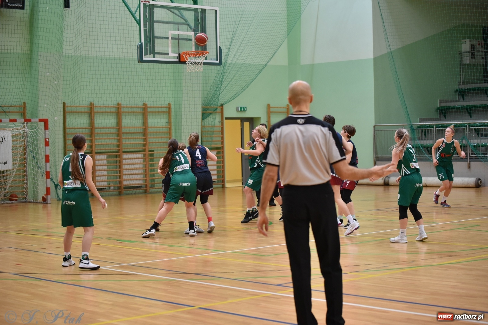 Zdjęcie w galerii na portalu naszraciborz.pl: Sportowe podsumowanie weekendu i fotorelacja z meczu RKK AZS Racibórz wiadomości z regionu