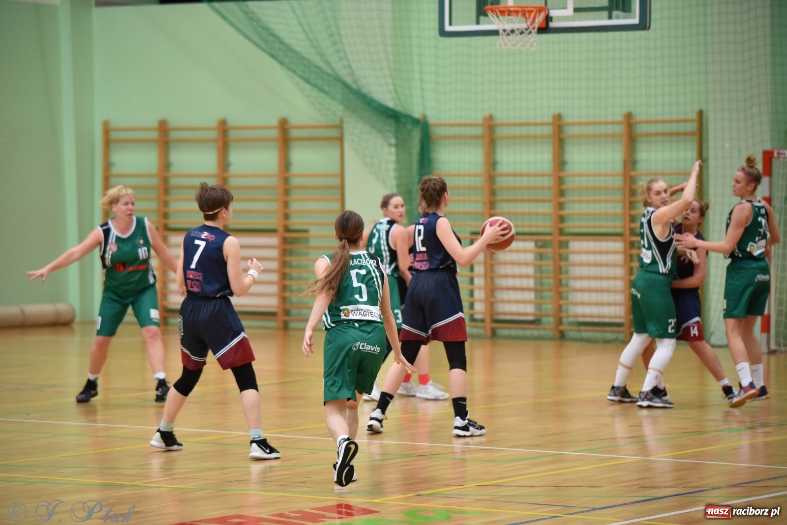Zdjęcie w galerii na portalu naszraciborz.pl: Sportowe podsumowanie weekendu i fotorelacja z meczu RKK AZS Racibórz wiadomości z regionu