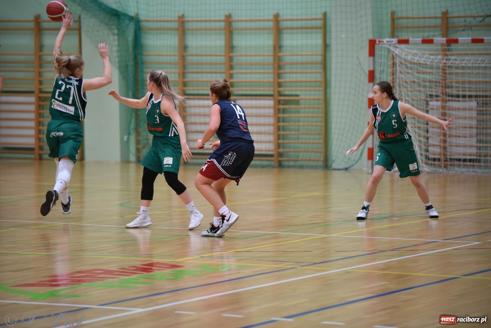 Zdjęcie w galerii na portalu naszraciborz.pl: Sportowe podsumowanie weekendu i fotorelacja z meczu RKK AZS Racibórz wiadomości z regionu