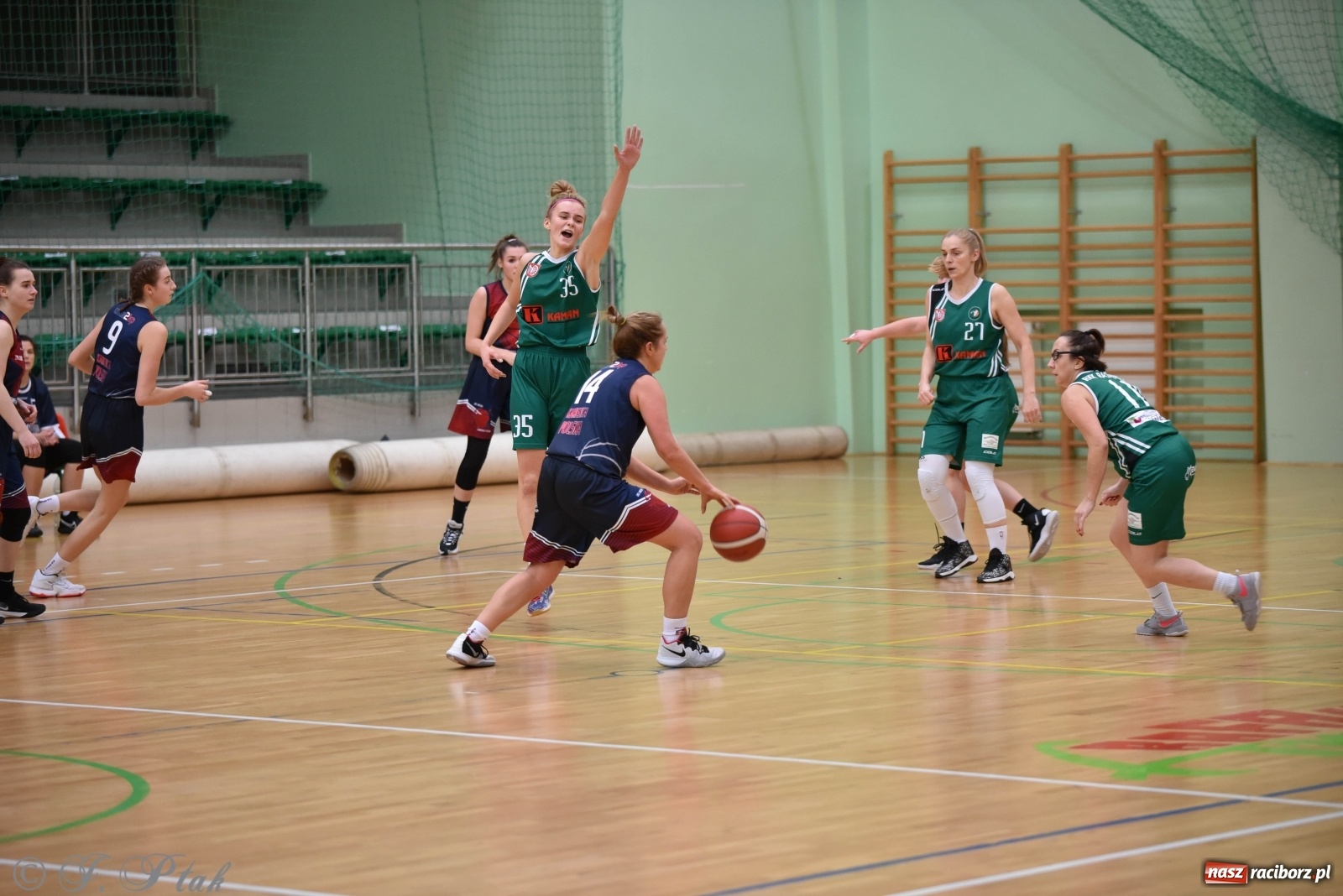 Zdjęcie w galerii na portalu naszraciborz.pl: Sportowe podsumowanie weekendu i fotorelacja z meczu RKK AZS Racibórz wiadomości z regionu