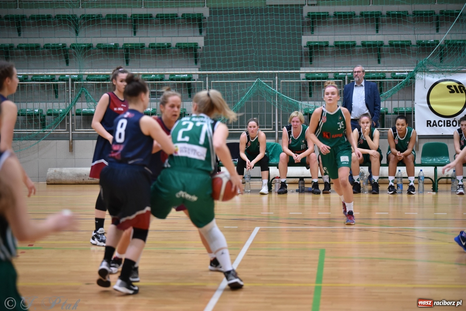 Zdjęcie w galerii na portalu naszraciborz.pl: Sportowe podsumowanie weekendu i fotorelacja z meczu RKK AZS Racibórz wiadomości z regionu