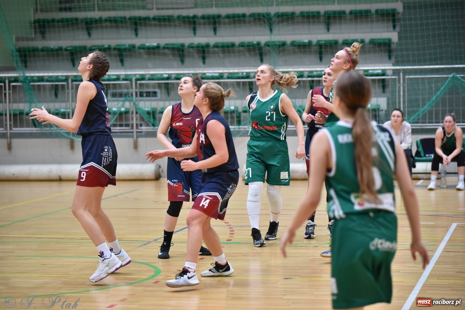 Zdjęcie w galerii na portalu naszraciborz.pl: Sportowe podsumowanie weekendu i fotorelacja z meczu RKK AZS Racibórz wiadomości z regionu