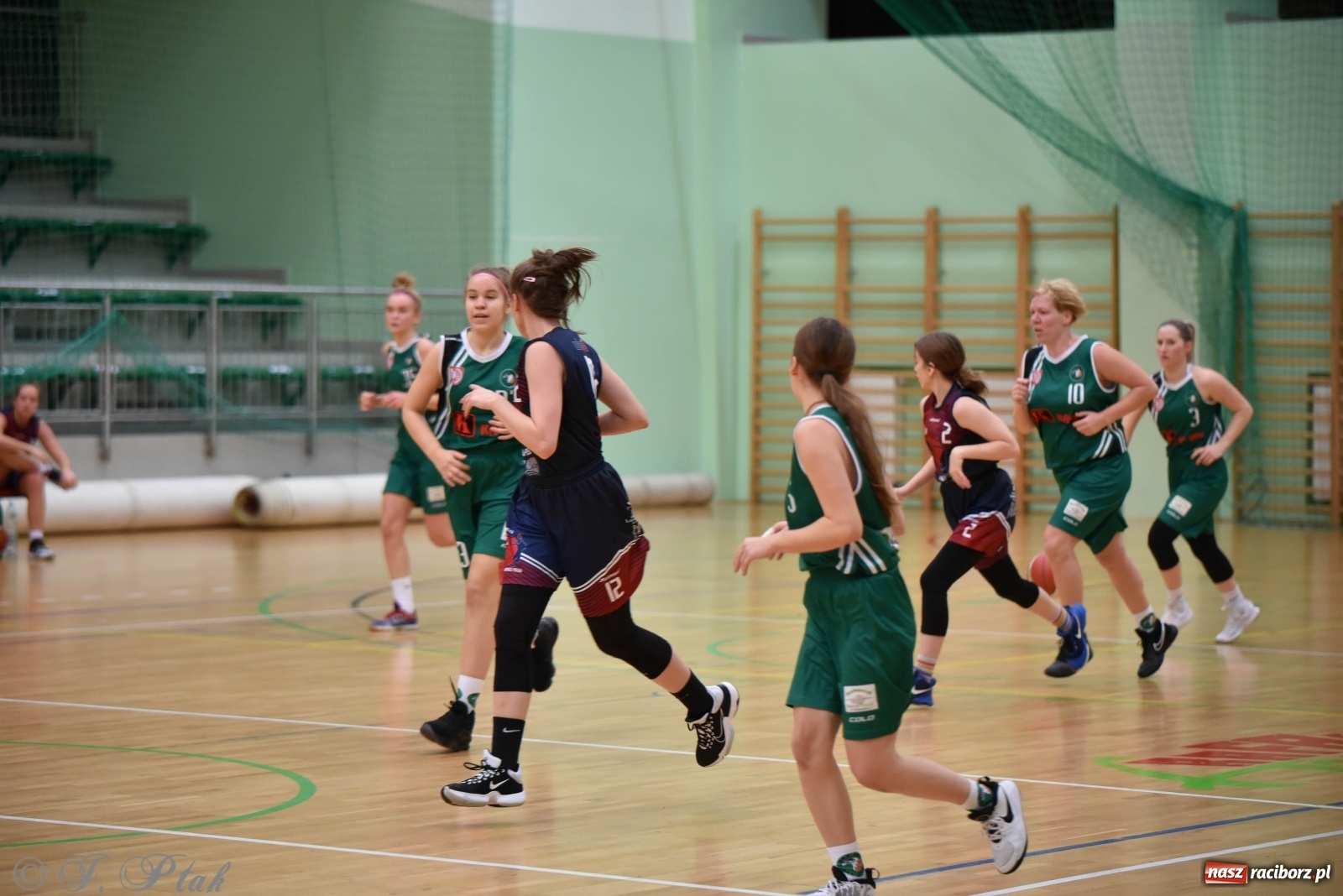 Zdjęcie w galerii na portalu naszraciborz.pl: Sportowe podsumowanie weekendu i fotorelacja z meczu RKK AZS Racibórz wiadomości z regionu