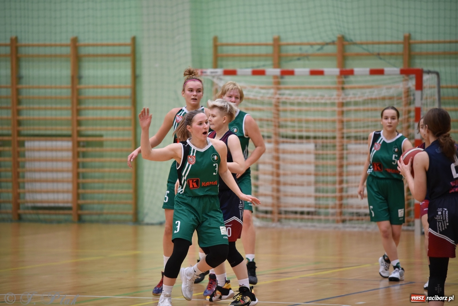 Zdjęcie w galerii na portalu naszraciborz.pl: Sportowe podsumowanie weekendu i fotorelacja z meczu RKK AZS Racibórz wiadomości z regionu