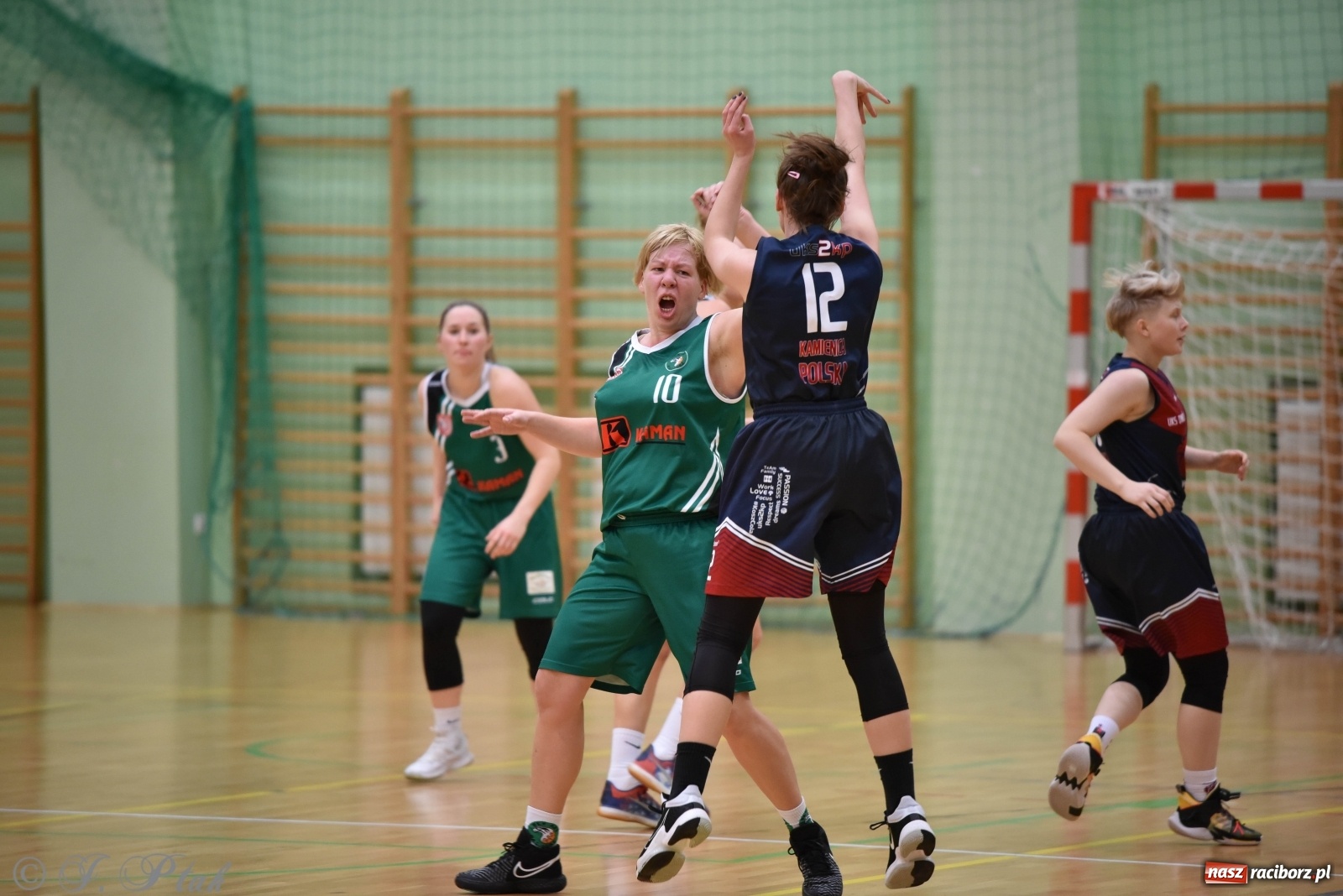 Zdjęcie w galerii na portalu naszraciborz.pl: Sportowe podsumowanie weekendu i fotorelacja z meczu RKK AZS Racibórz wiadomości z regionu
