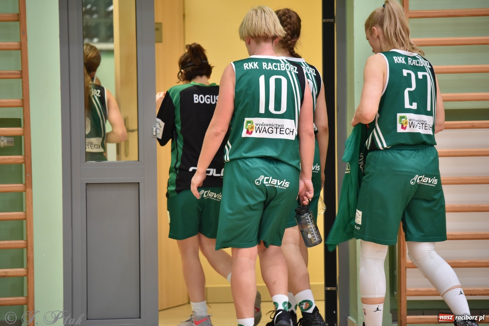 Zdjęcie w galerii na portalu naszraciborz.pl: Sportowe podsumowanie weekendu i fotorelacja z meczu RKK AZS Racibórz wiadomości z regionu