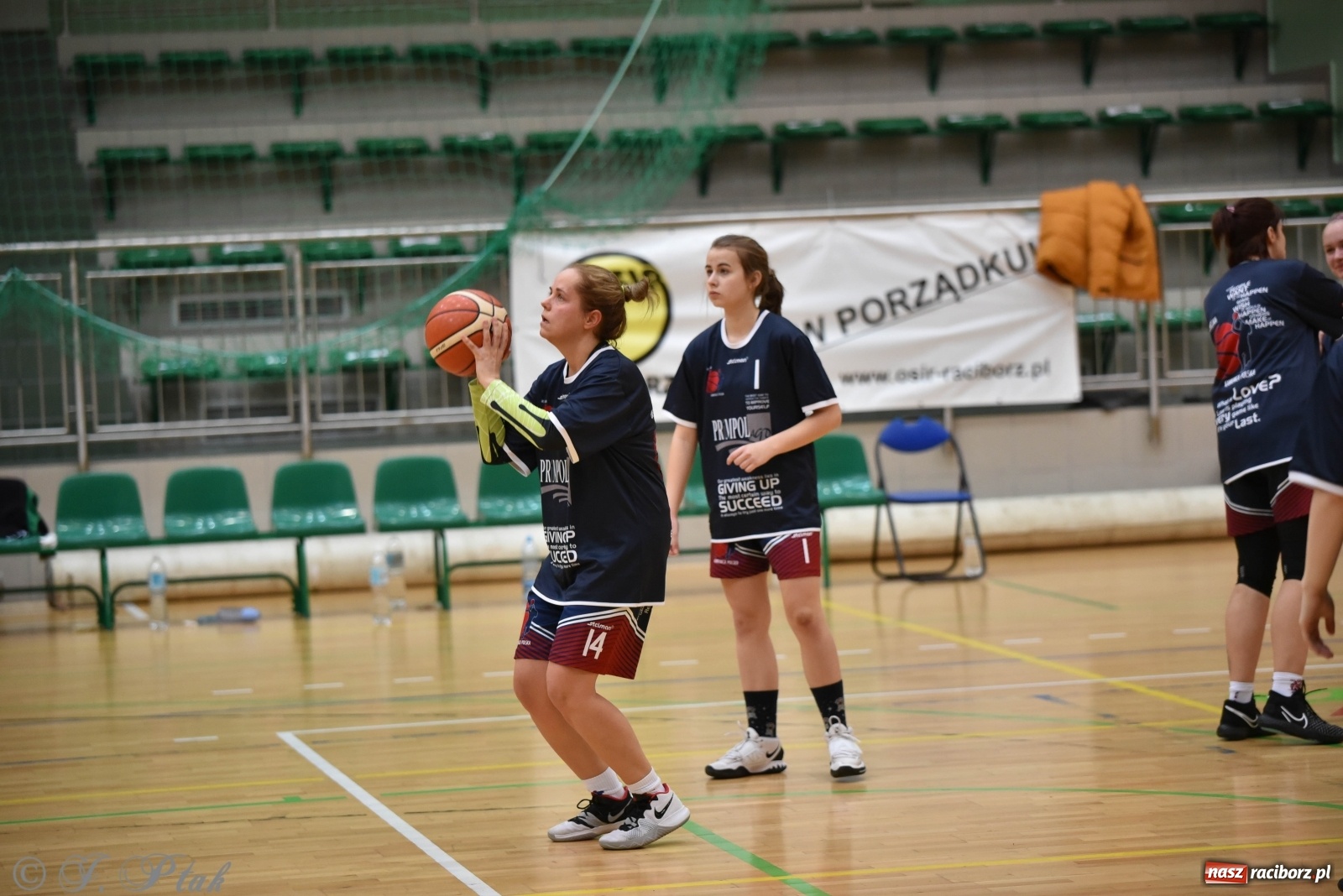 Zdjęcie w galerii na portalu naszraciborz.pl: Sportowe podsumowanie weekendu i fotorelacja z meczu RKK AZS Racibórz wiadomości z regionu