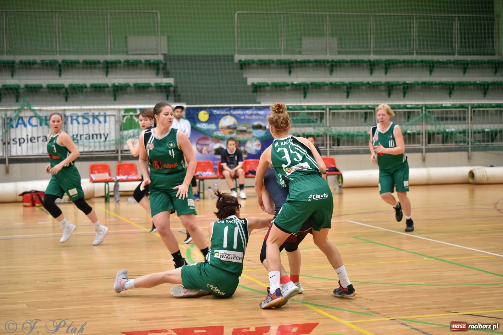 Zdjęcie w galerii na portalu naszraciborz.pl: Sportowe podsumowanie weekendu i fotorelacja z meczu RKK AZS Racibórz wiadomości z regionu