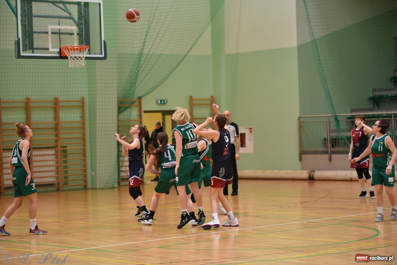 Zdjęcie w galerii na portalu naszraciborz.pl: Sportowe podsumowanie weekendu i fotorelacja z meczu RKK AZS Racibórz wiadomości z regionu