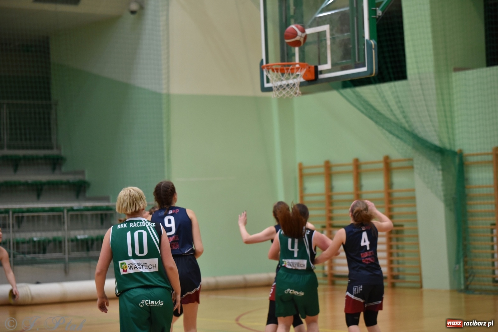 Zdjęcie w galerii na portalu naszraciborz.pl: Sportowe podsumowanie weekendu i fotorelacja z meczu RKK AZS Racibórz wiadomości z regionu