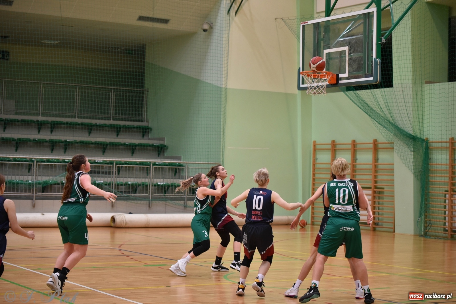 Zdjęcie w galerii na portalu naszraciborz.pl: Sportowe podsumowanie weekendu i fotorelacja z meczu RKK AZS Racibórz wiadomości z regionu