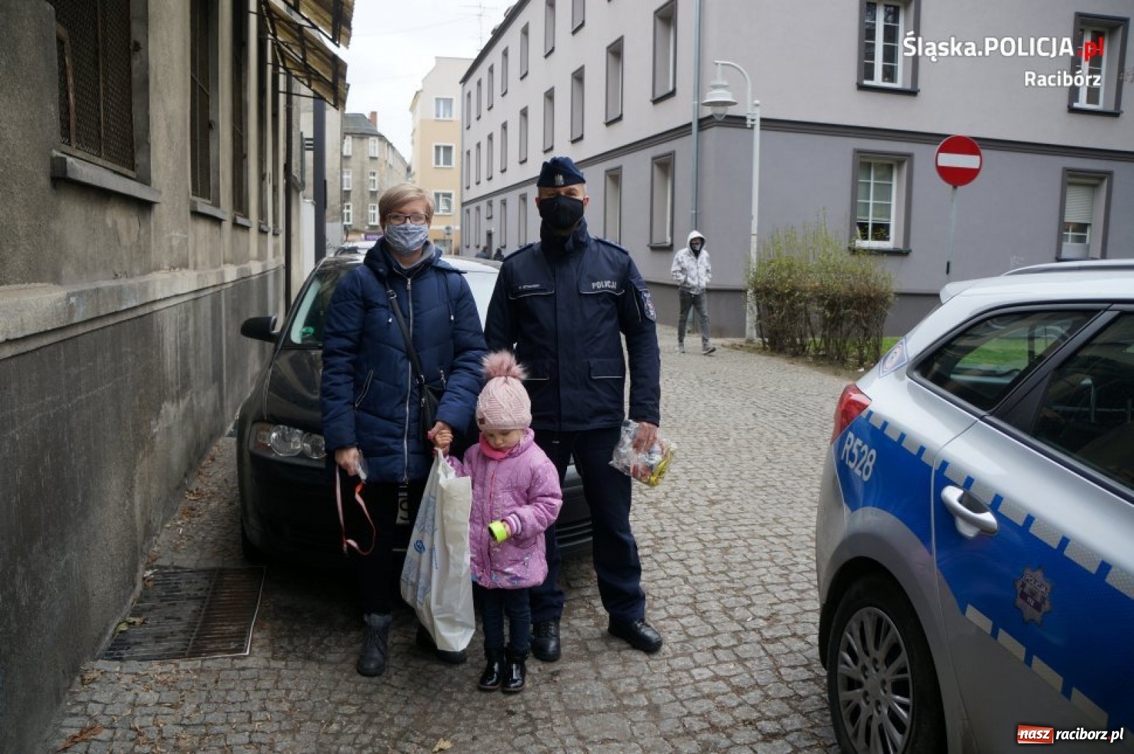 Zdjęcie w galerii na portalu naszraciborz.pl: Świeć przykładem. Akcja raciborskiej drogówki  wiadomości z regionu
