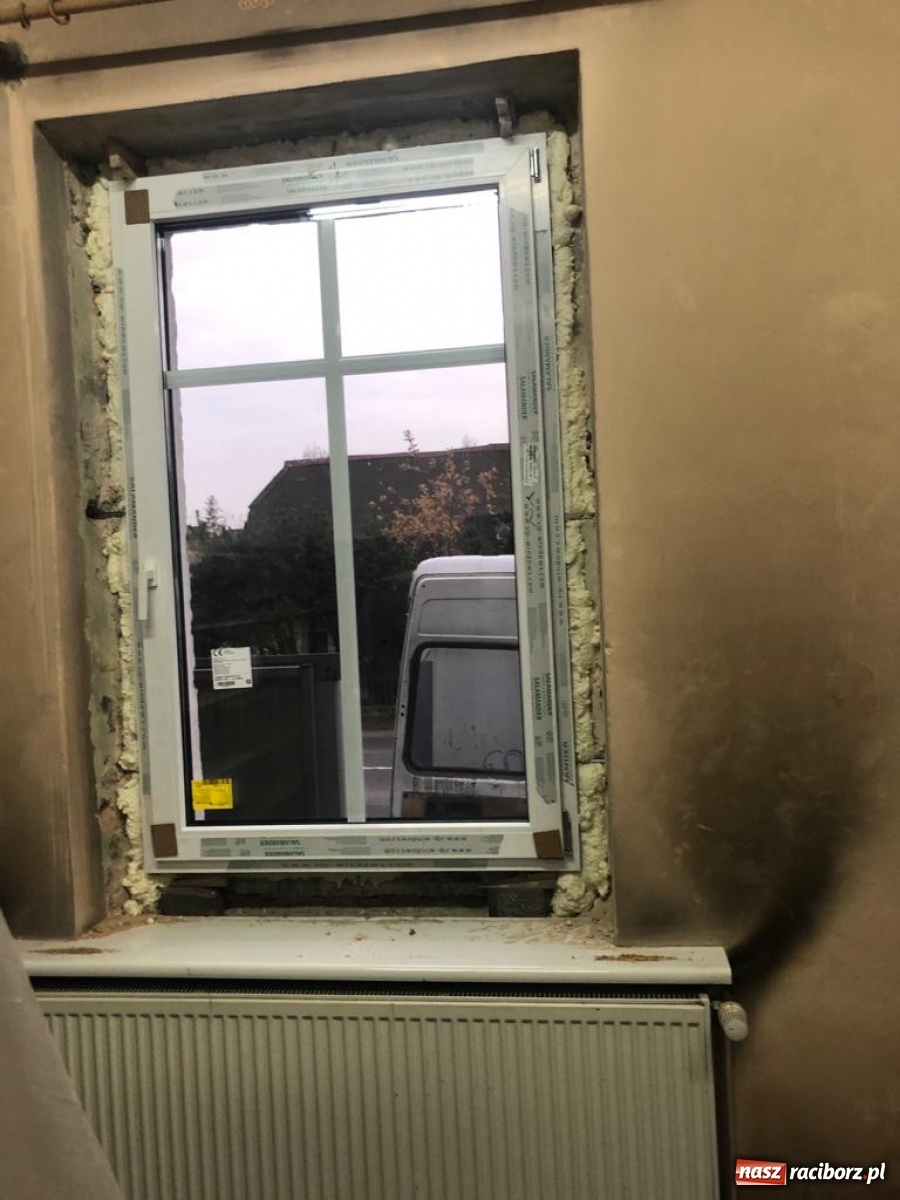 Zdjęcie w galerii na portalu naszraciborz.pl: Rudzka filia biblioteki doczekała się remontu wiadomości z regionu