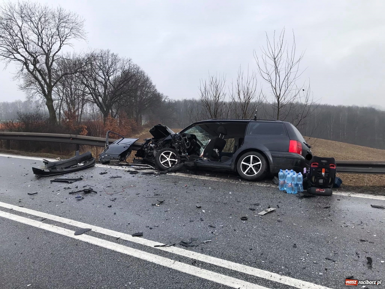 Zdjęcie w galerii na portalu naszraciborz.pl: Tragiczny wypadek na DK 45 Racibórz-Opole [FOTO] wiadomości z regionu