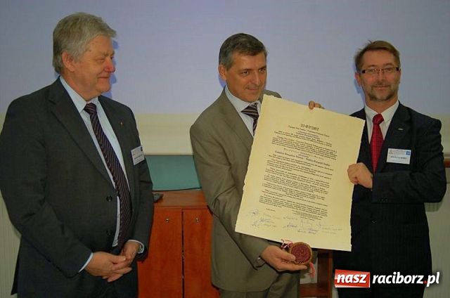 Zdjęcie w galerii na portalu naszraciborz.pl: Nadzwyczajna konferencja kotłowa z okazji 60 lat RAFAKO wiadomości z regionu