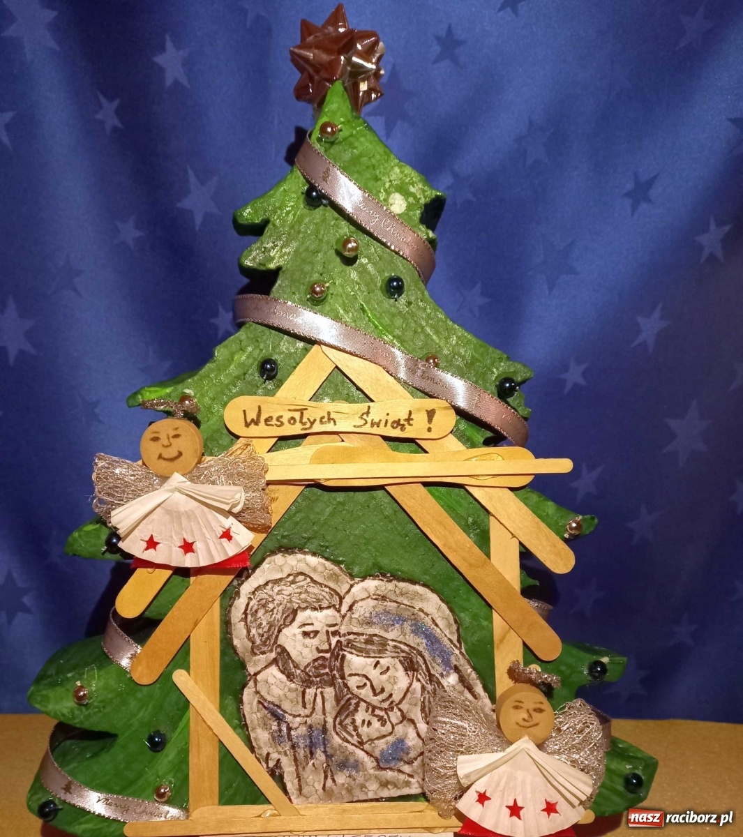 Zdjęcie w galerii na portalu naszraciborz.pl: Konkurs Rodzinna Szopka Bożonarodzeniowa wiadomości z regionu