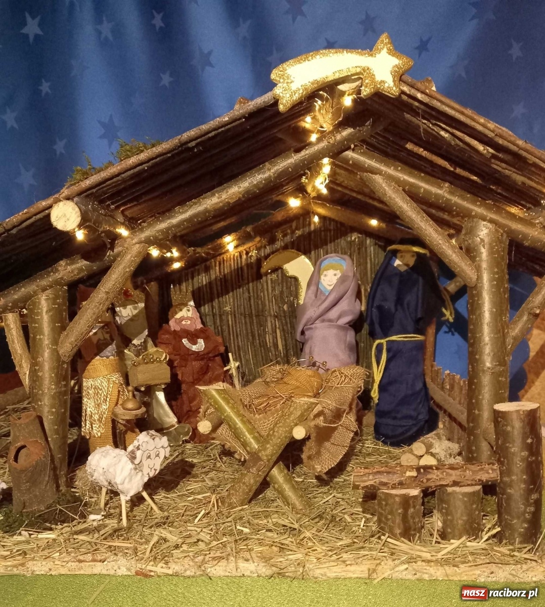 Zdjęcie w galerii na portalu naszraciborz.pl: Konkurs Rodzinna Szopka Bożonarodzeniowa wiadomości z regionu