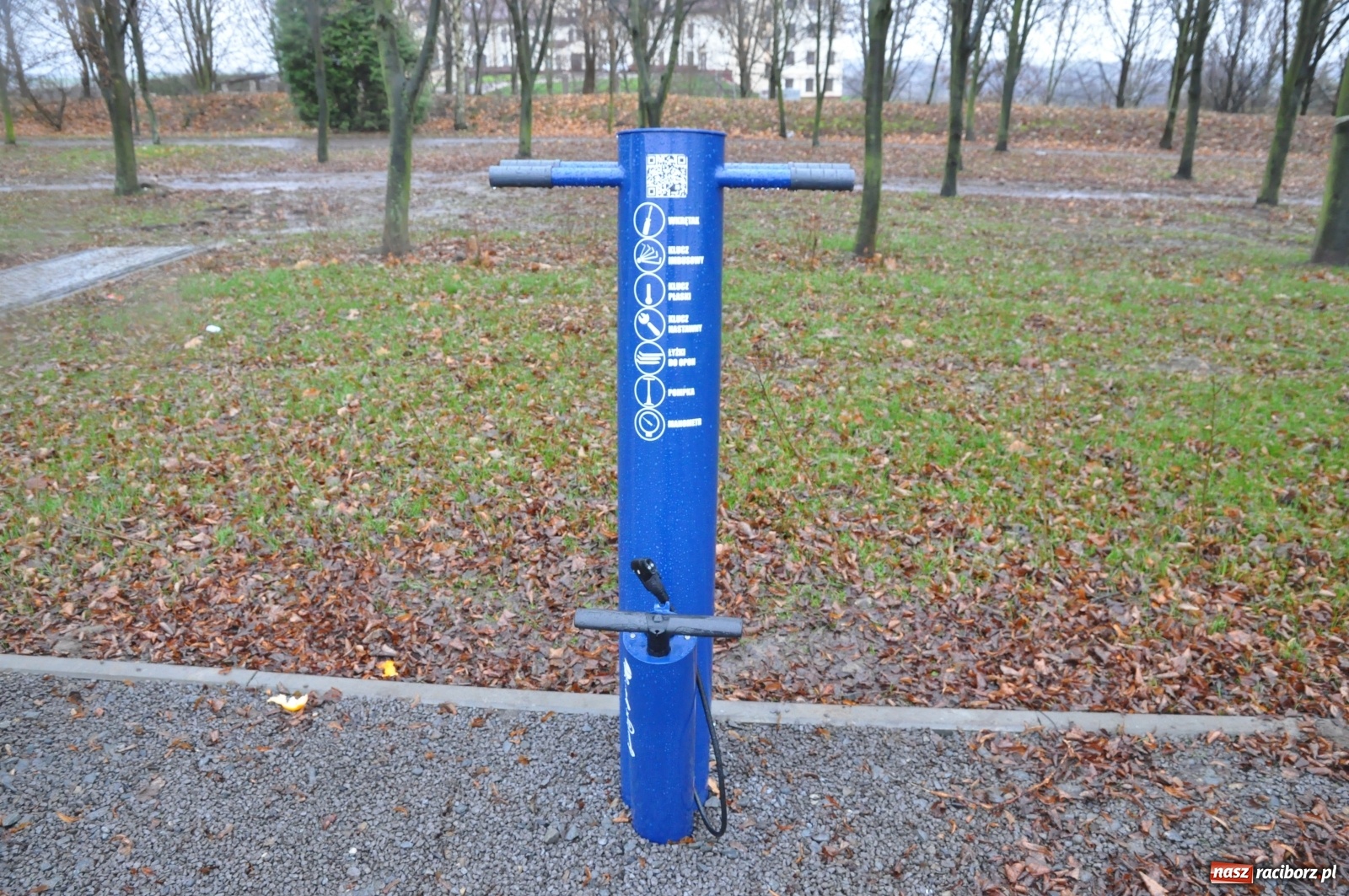 Zdjęcie w galerii na portalu naszraciborz.pl: Zagospodarowano teren przy wieży i tężni w Pietrowicach  wiadomości z regionu