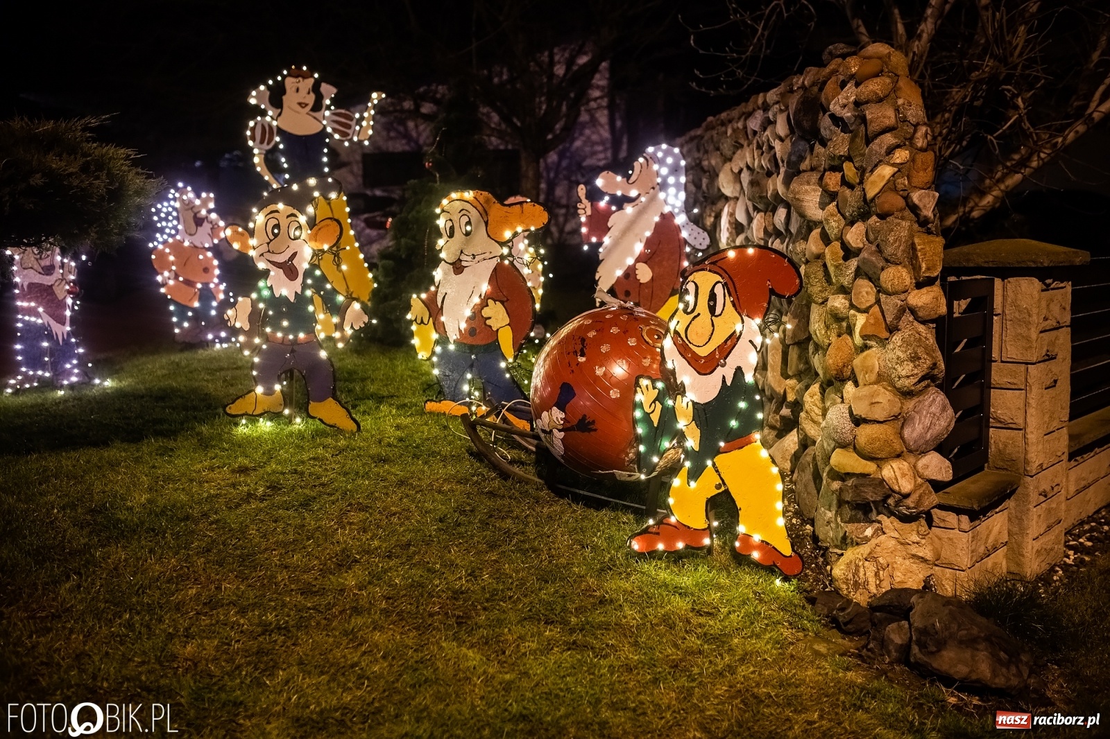Zdjęcie w galerii na portalu naszraciborz.pl: Bajkowy świat niedaleko Raciborza. Nową Wioskę odwiedzają tłumy [FOTO, WIDEO] wiadomości z regionu