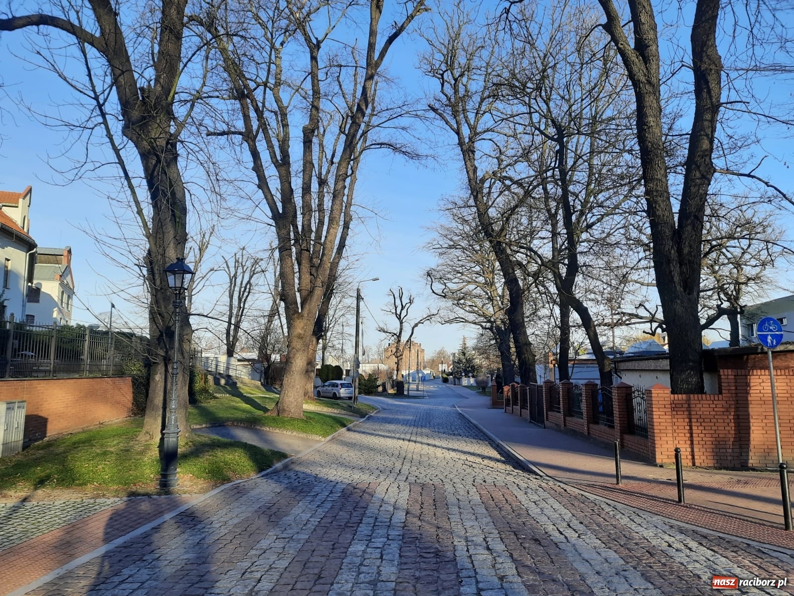 Zdjęcie w galerii na portalu naszraciborz.pl: Zmiana organizacji ruchu na Zamkowej wiadomości z regionu