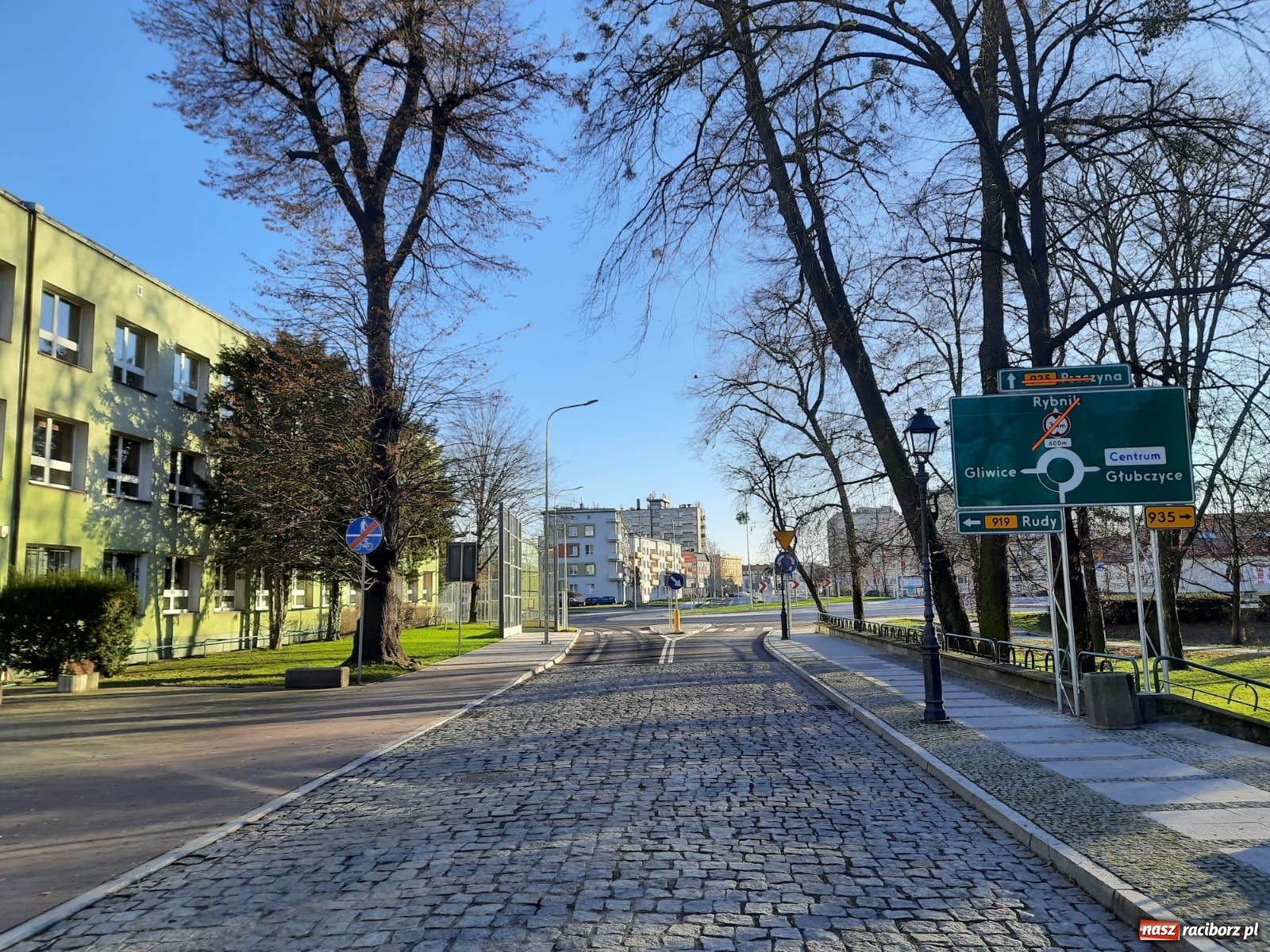 Zdjęcie w galerii na portalu naszraciborz.pl: Zmiana organizacji ruchu na Zamkowej wiadomości z regionu