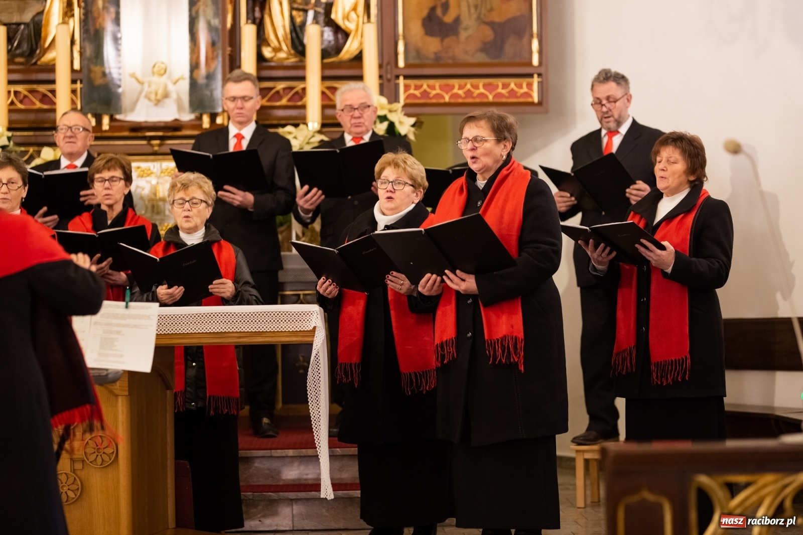 Zdjęcie w galerii na portalu naszraciborz.pl: Koncert kolęd w wykonaniu chóru Cantate w Pawłowie [FOTO] wiadomości z regionu