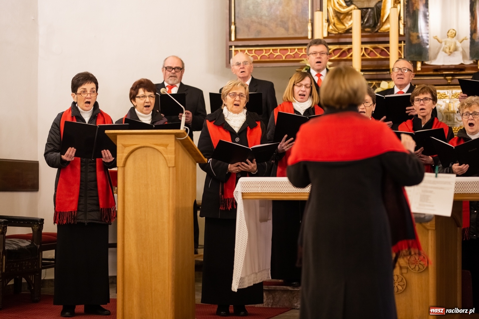 Zdjęcie w galerii na portalu naszraciborz.pl: Koncert kolęd w wykonaniu chóru Cantate w Pawłowie [FOTO] wiadomości z regionu
