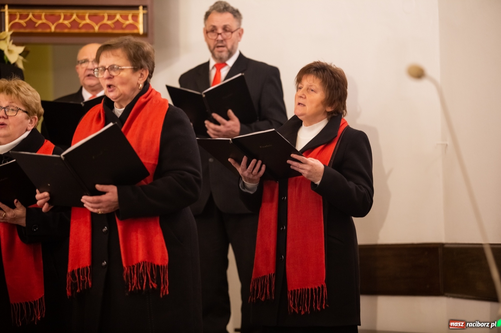 Zdjęcie w galerii na portalu naszraciborz.pl: Koncert kolęd w wykonaniu chóru Cantate w Pawłowie [FOTO] wiadomości z regionu
