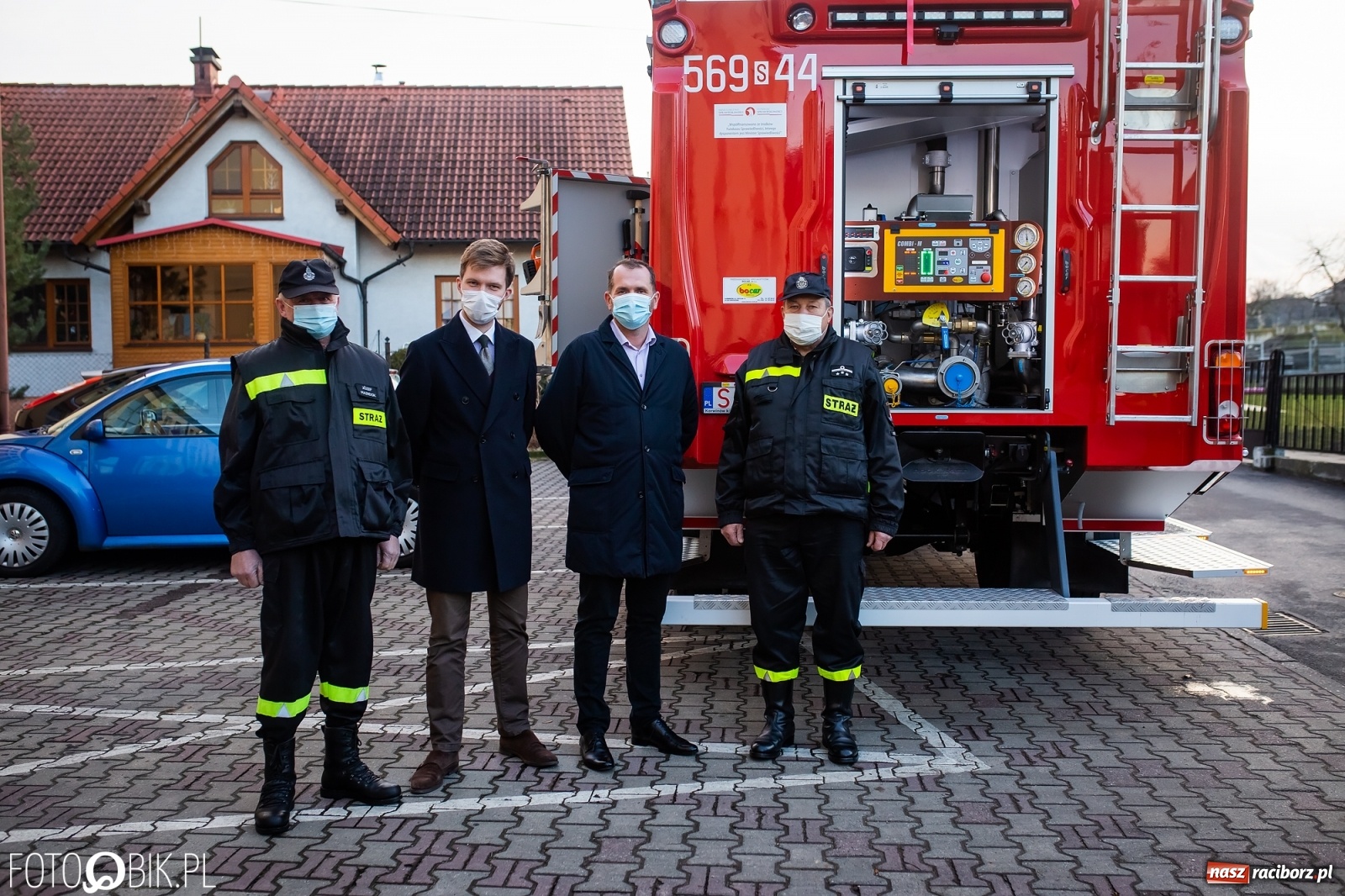 Zdjęcie w galerii na portalu naszraciborz.pl: Strażacy z Bojanowa z nowym volvo [FOTO] wiadomości z regionu