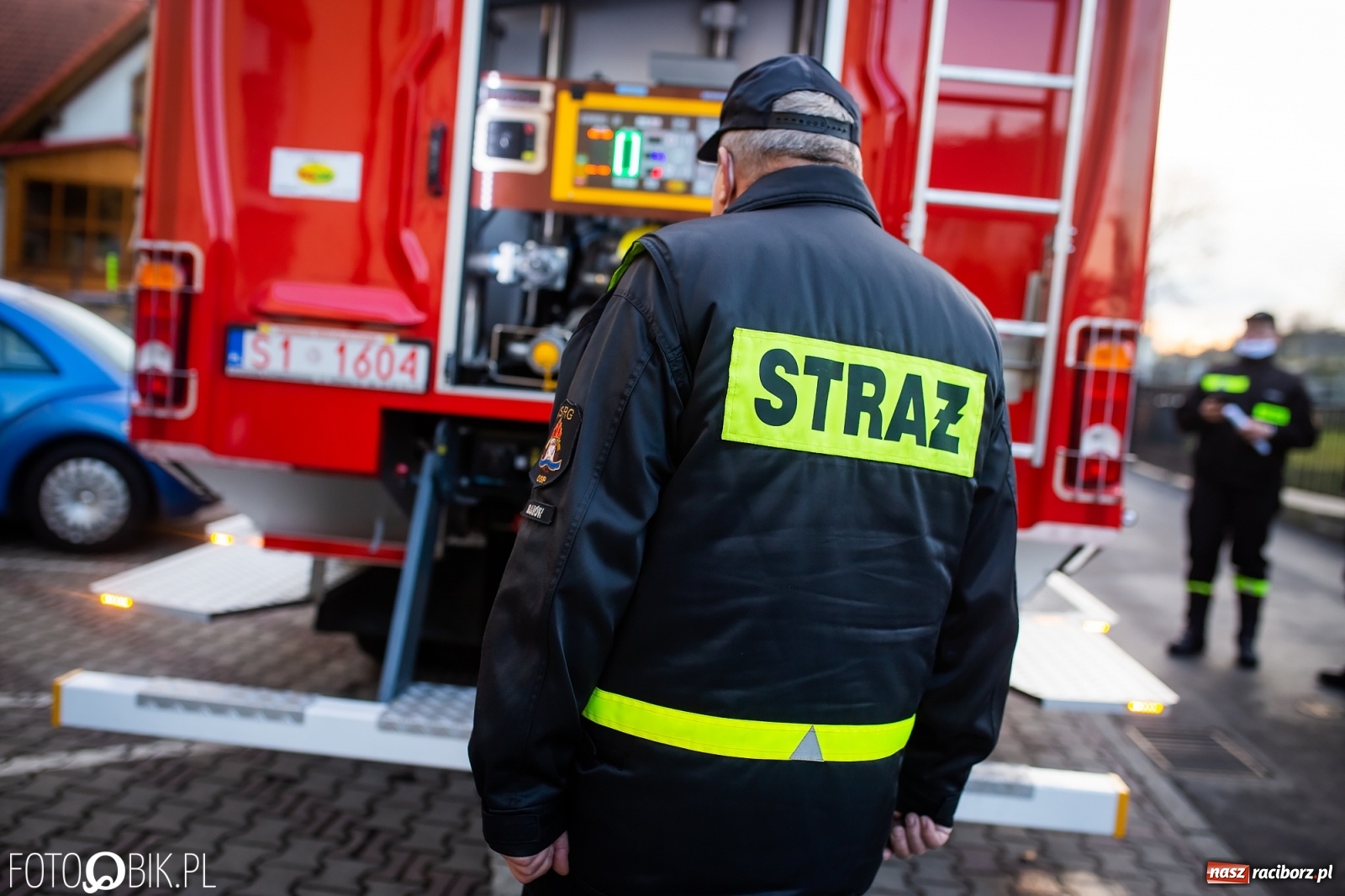 Zdjęcie w galerii na portalu naszraciborz.pl: Strażacy z Bojanowa z nowym volvo [FOTO] wiadomości z regionu