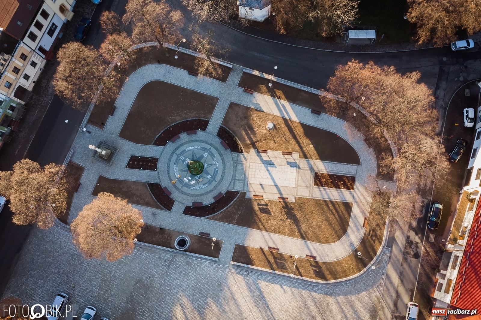 Zdjęcie w galerii na portalu naszraciborz.pl: Nowy rynek w Krzanowicach z lotu ptaka [FOTO]  wiadomości z regionu