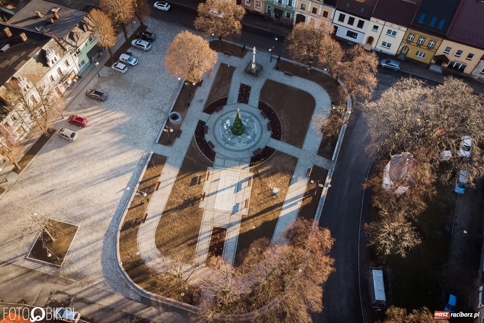 Zdjęcie w galerii na portalu naszraciborz.pl: Nowy rynek w Krzanowicach z lotu ptaka [FOTO]  wiadomości z regionu