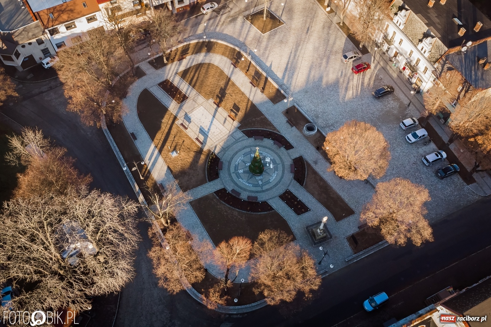 Zdjęcie w galerii na portalu naszraciborz.pl: Nowy rynek w Krzanowicach z lotu ptaka [FOTO]  wiadomości z regionu