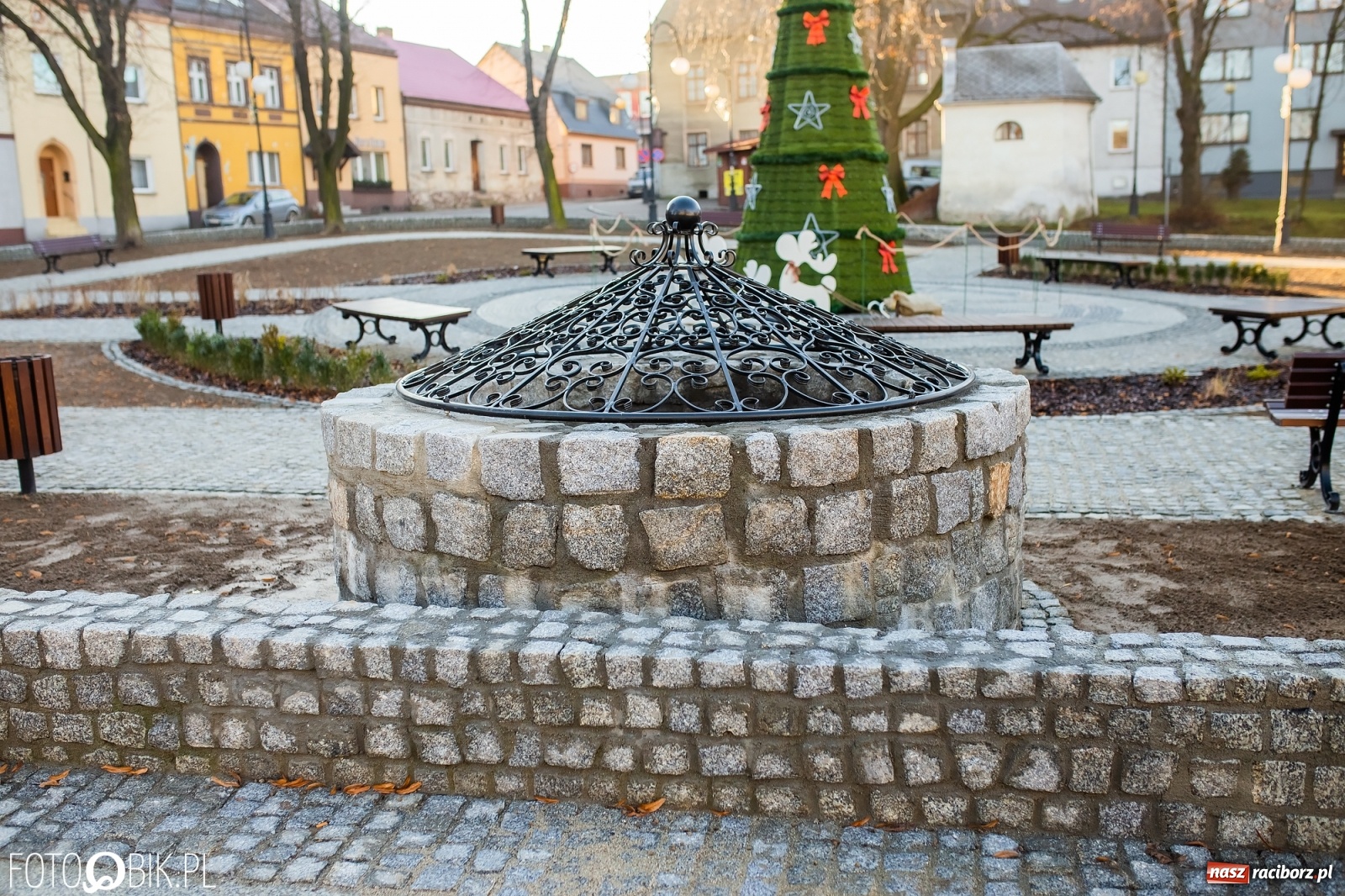 Zdjęcie w galerii na portalu naszraciborz.pl: Nowy rynek w Krzanowicach z lotu ptaka [FOTO]  wiadomości z regionu