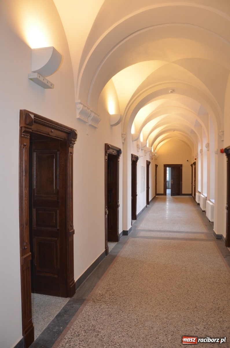 Zdjęcie w galerii na portalu naszraciborz.pl: Tak wyglądają wnętrza odnowionego dawnego sądu krajowego  wiadomości z regionu