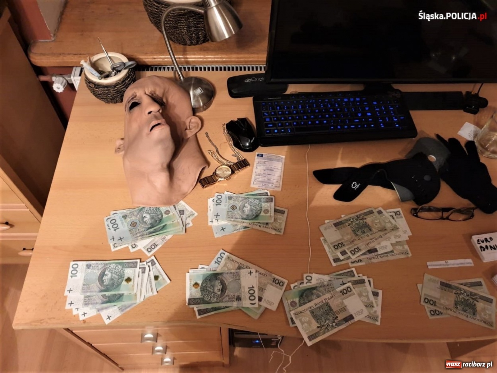 Zdjęcie w galerii na portalu naszraciborz.pl: Śląska policja rozbiła grupę cyberprzestępców  wiadomości z regionu