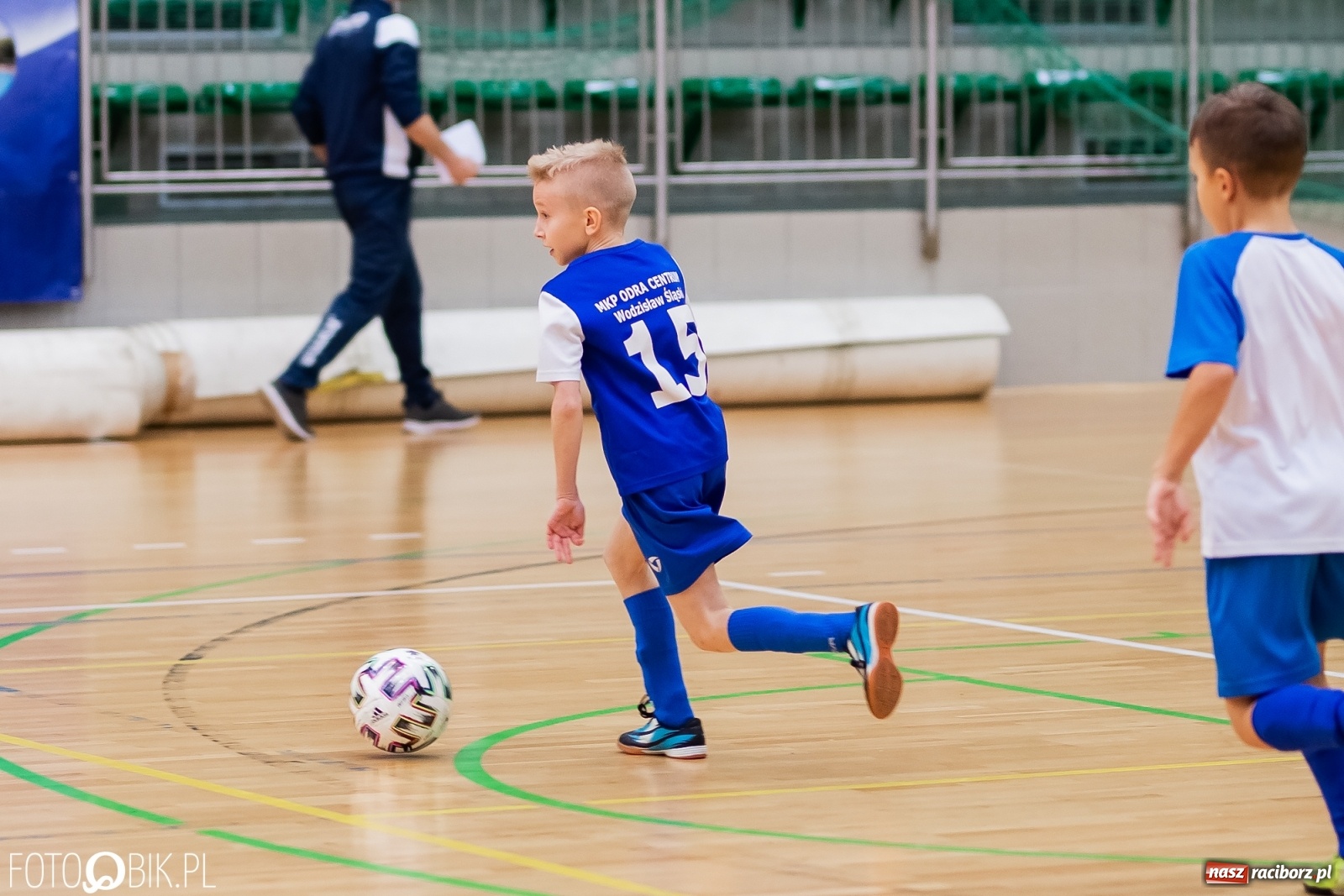 Zdjęcie w galerii na portalu naszraciborz.pl: Noworoczny Turniej Piłki Nożnej w Arenie Rafako wiadomości z regionu