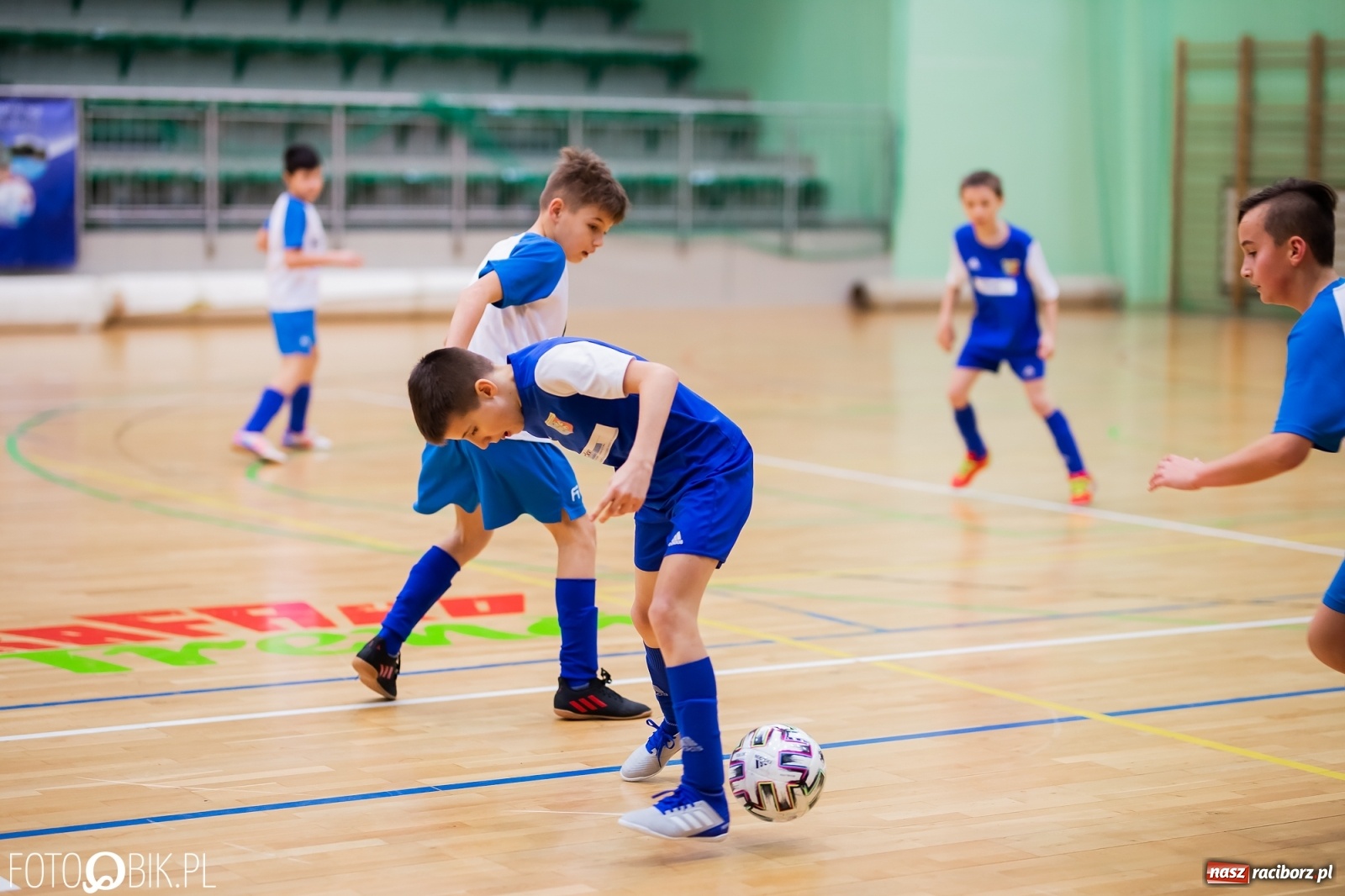 Zdjęcie w galerii na portalu naszraciborz.pl: Noworoczny Turniej Piłki Nożnej w Arenie Rafako wiadomości z regionu
