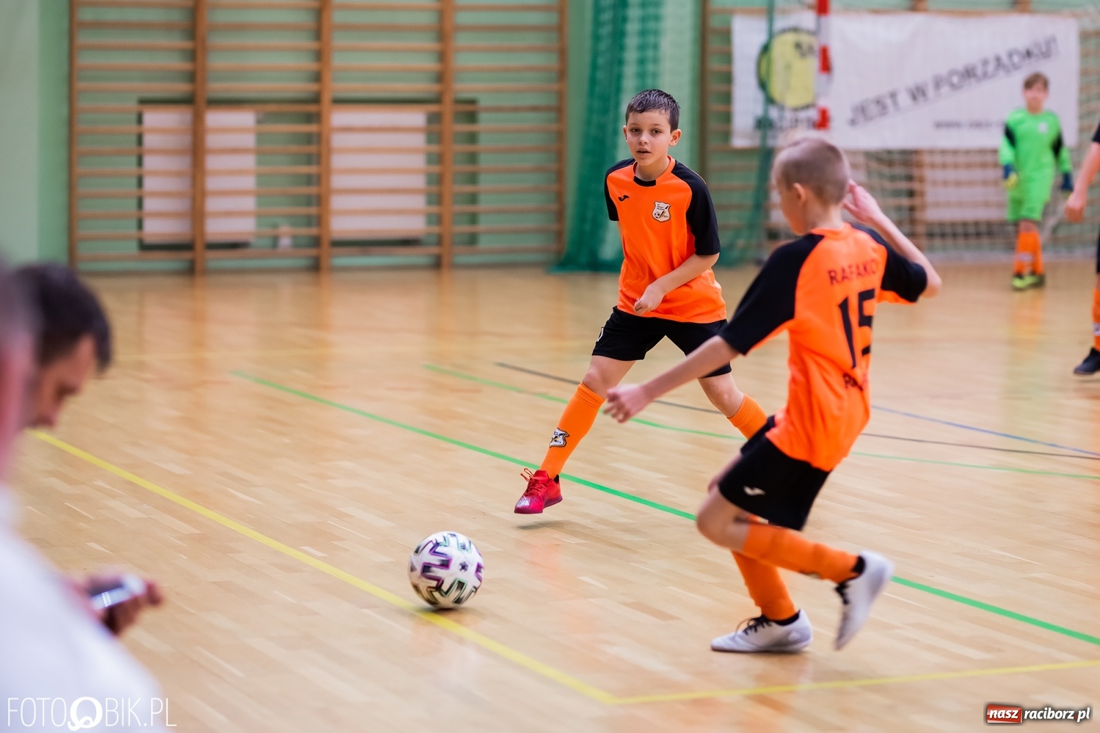 Zdjęcie w galerii na portalu naszraciborz.pl: Noworoczny Turniej Piłki Nożnej w Arenie Rafako wiadomości z regionu