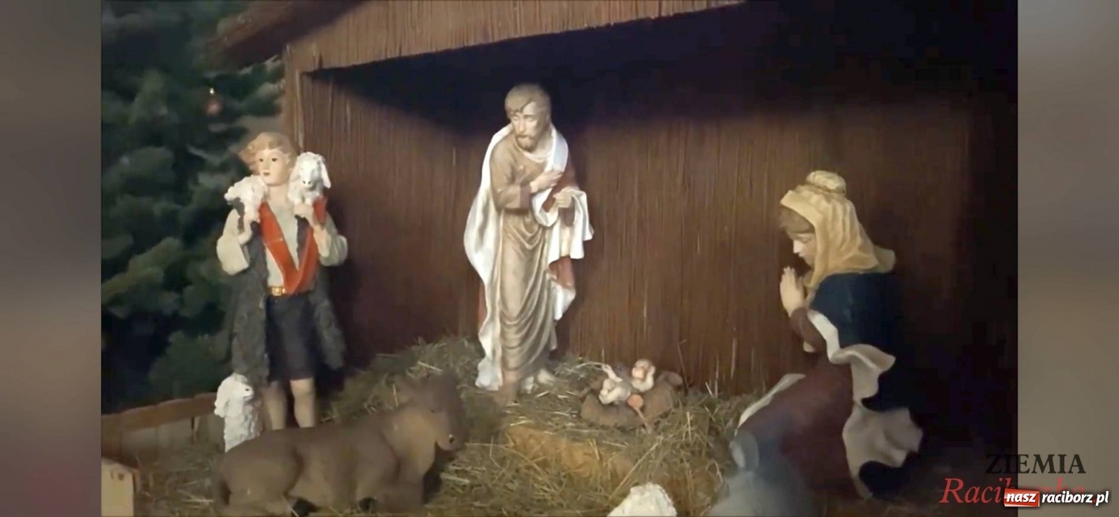 Zdjęcie w galerii na portalu naszraciborz.pl: Koncert świąteczno-noworoczny z Krzanowic [WIDEO] wiadomości z regionu