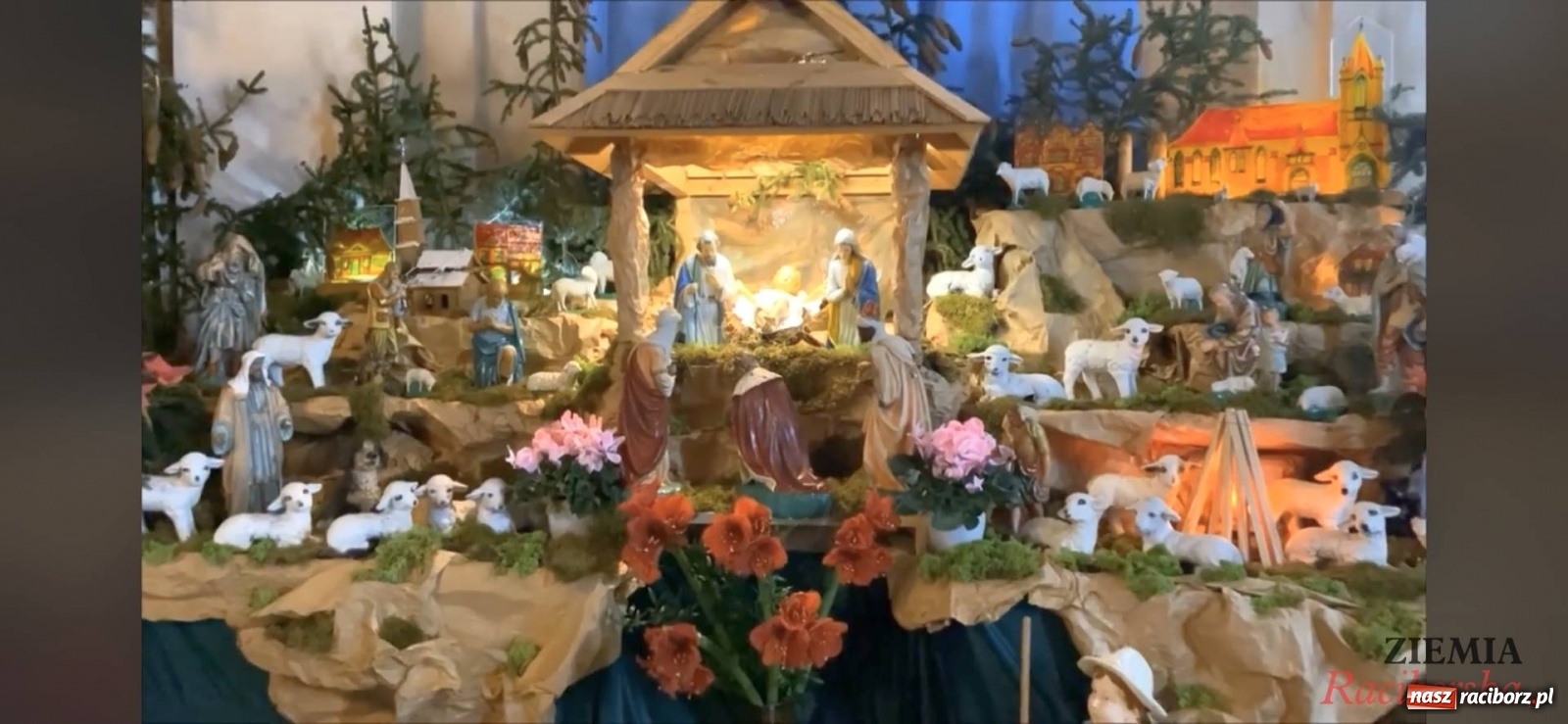 Zdjęcie w galerii na portalu naszraciborz.pl: Koncert świąteczno-noworoczny z Krzanowic [WIDEO] wiadomości z regionu