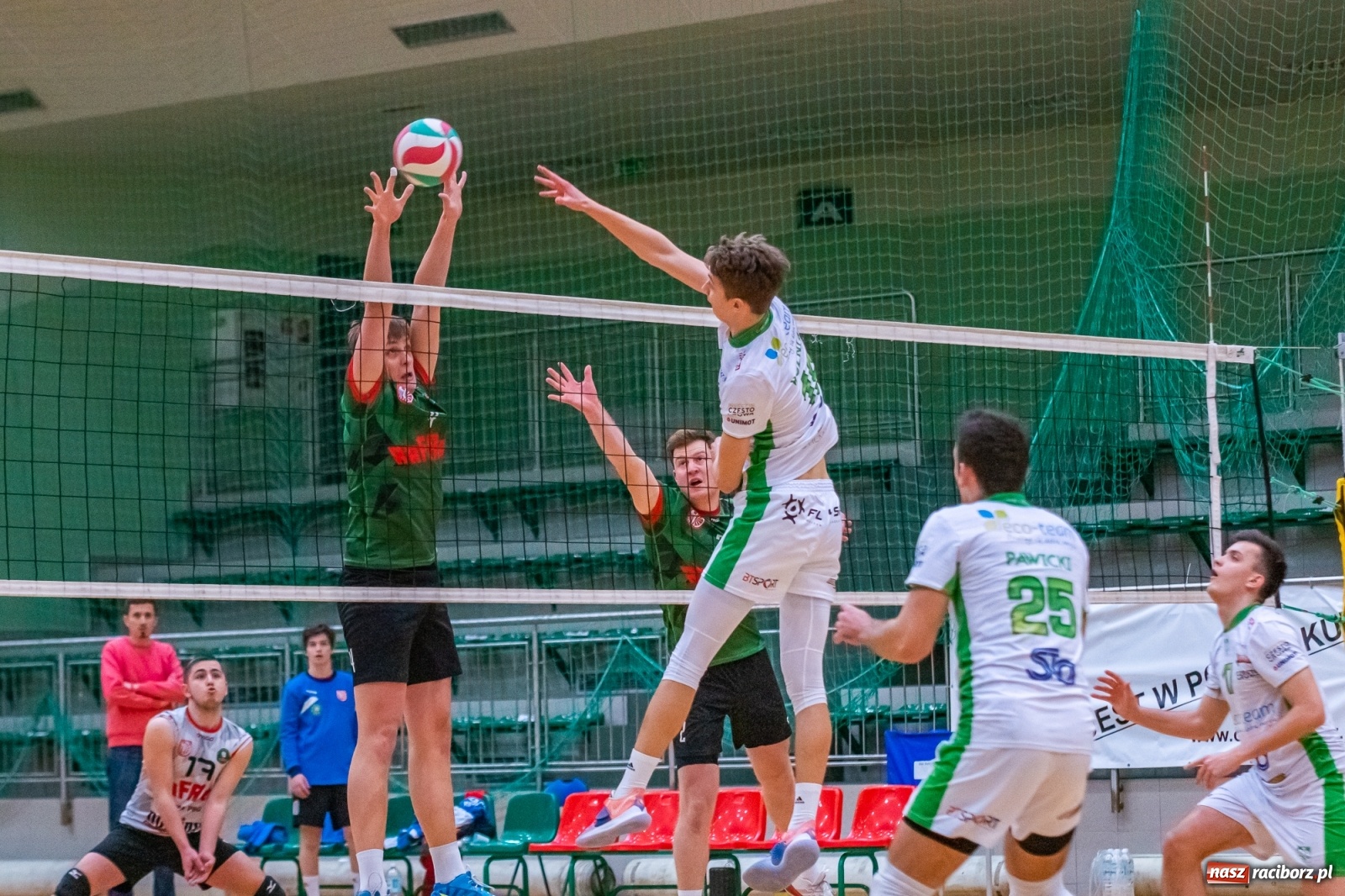 Zdjęcie w galerii na portalu naszraciborz.pl: Ważne trzy punkty siatkarzy AZS Rafako [FOTO i WIDEO] wiadomości z regionu