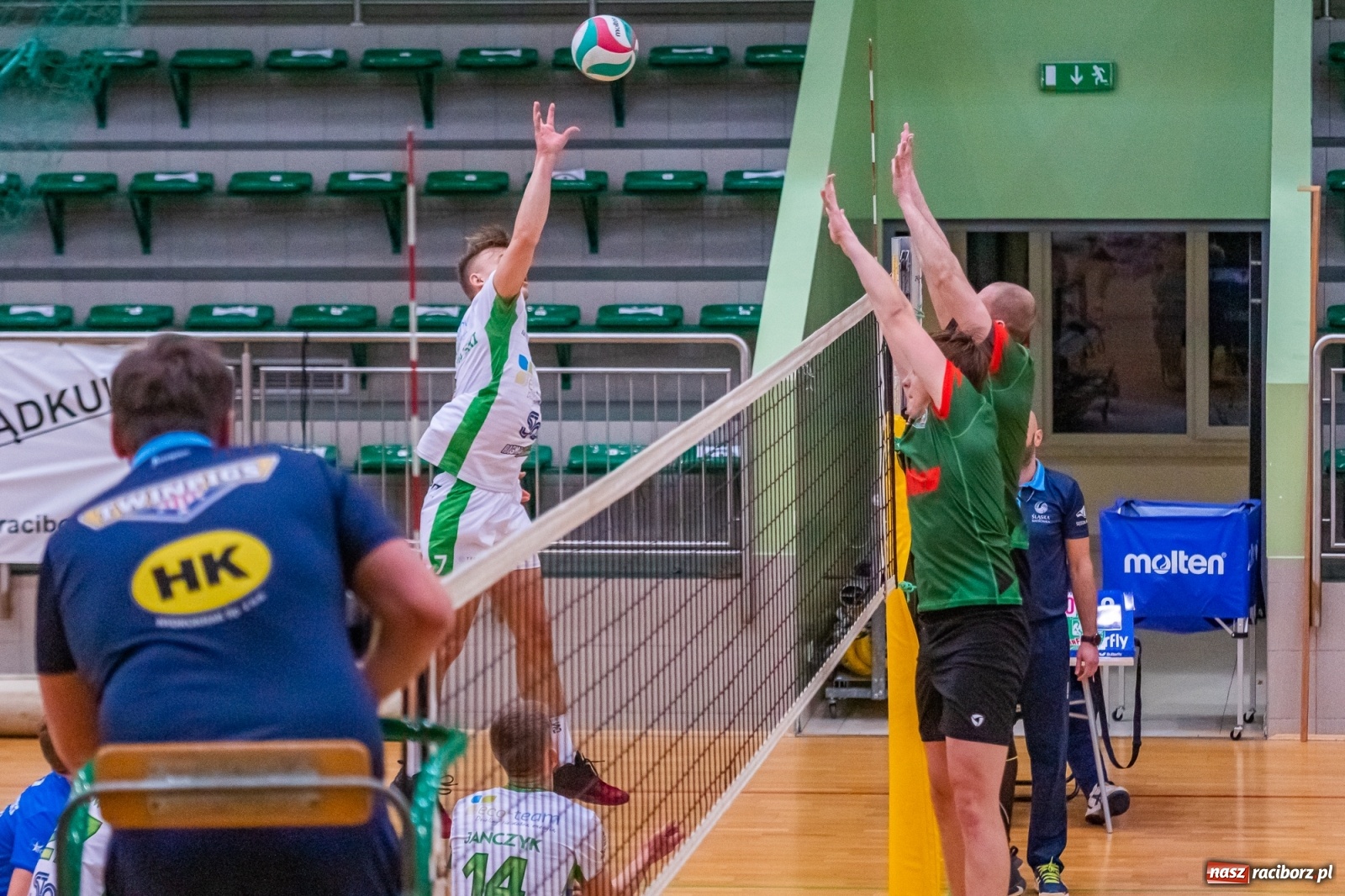 Zdjęcie w galerii na portalu naszraciborz.pl: Ważne trzy punkty siatkarzy AZS Rafako [FOTO i WIDEO] wiadomości z regionu